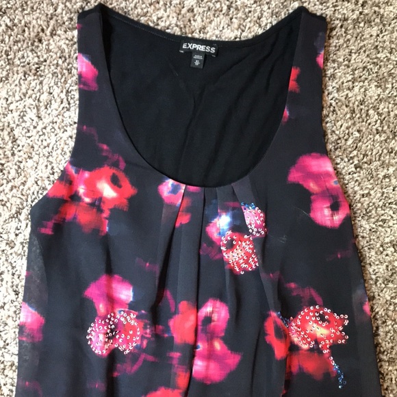 Express Top - Picture 2 of 3